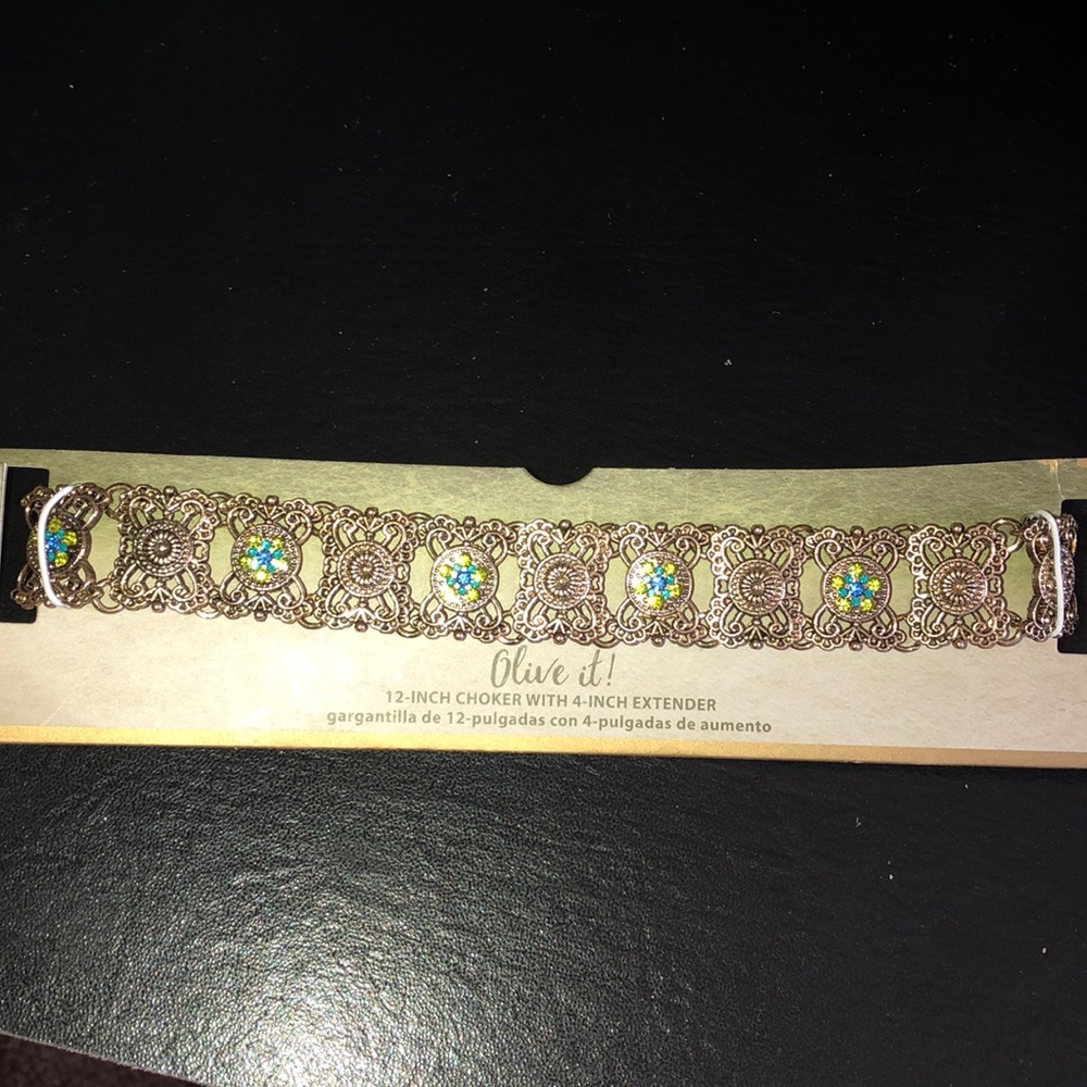 Choker Necklace